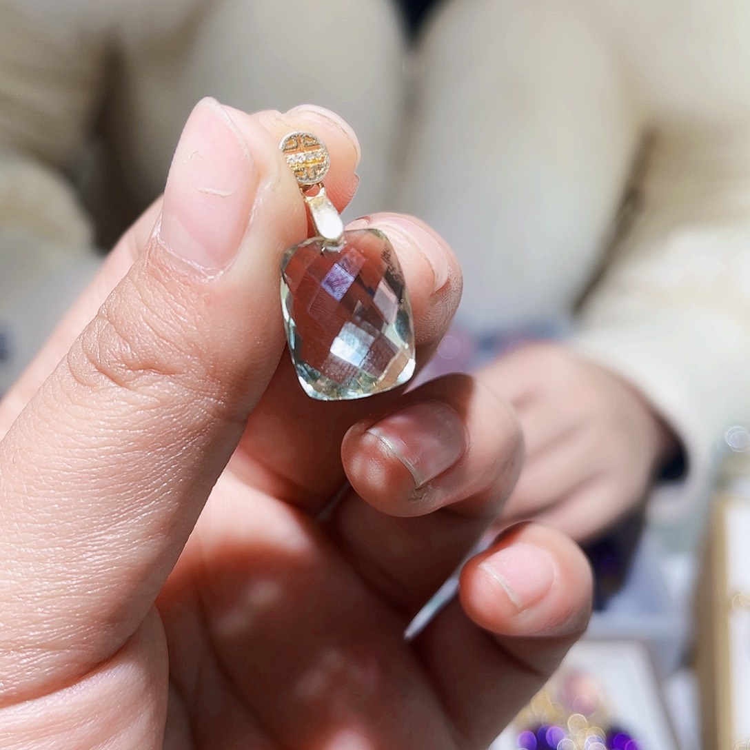 水晶颈饰未镶嵌天然