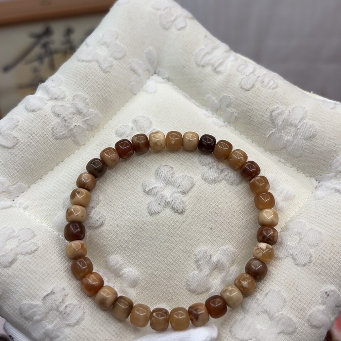 吊坠菩提根/象牙果7玉化妖花龙脊680