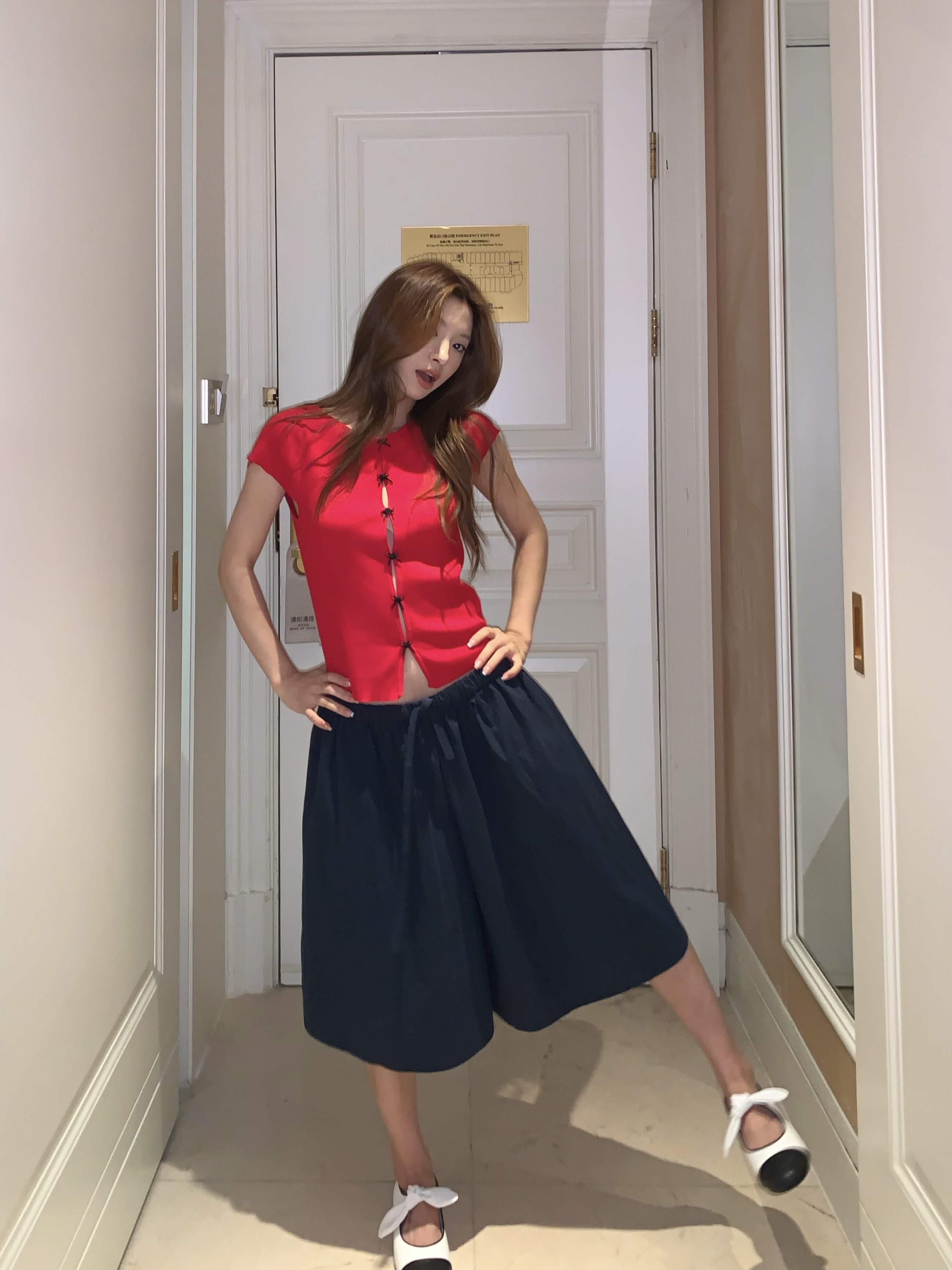 林小野‘随性雅痞’弹力抽绳阔腿五分裤