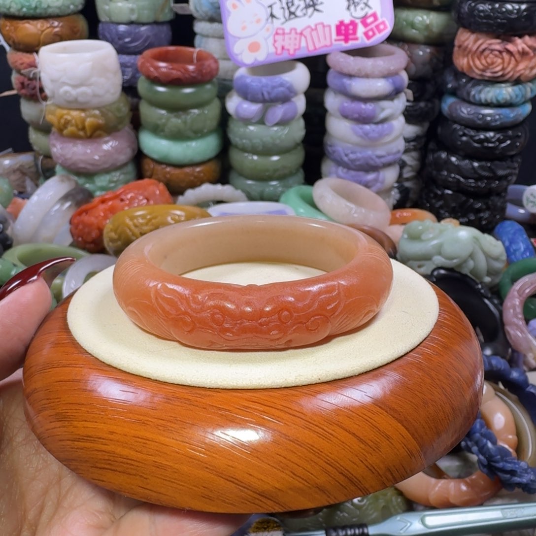 羽毛非金属54。54。