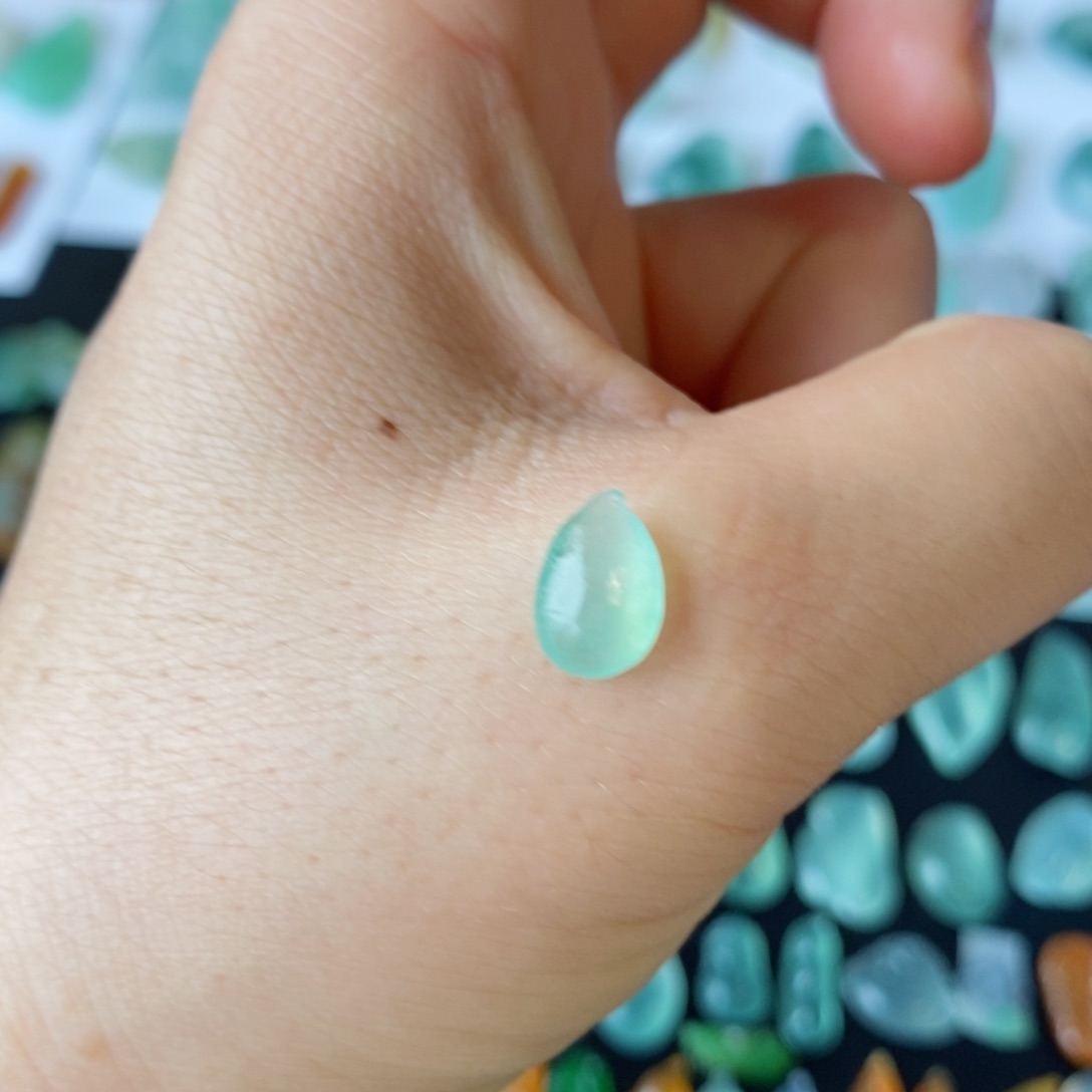 定制翡翠未镶嵌瓜