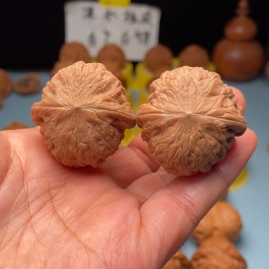 文玩核桃吊坠铁锤33.5 34