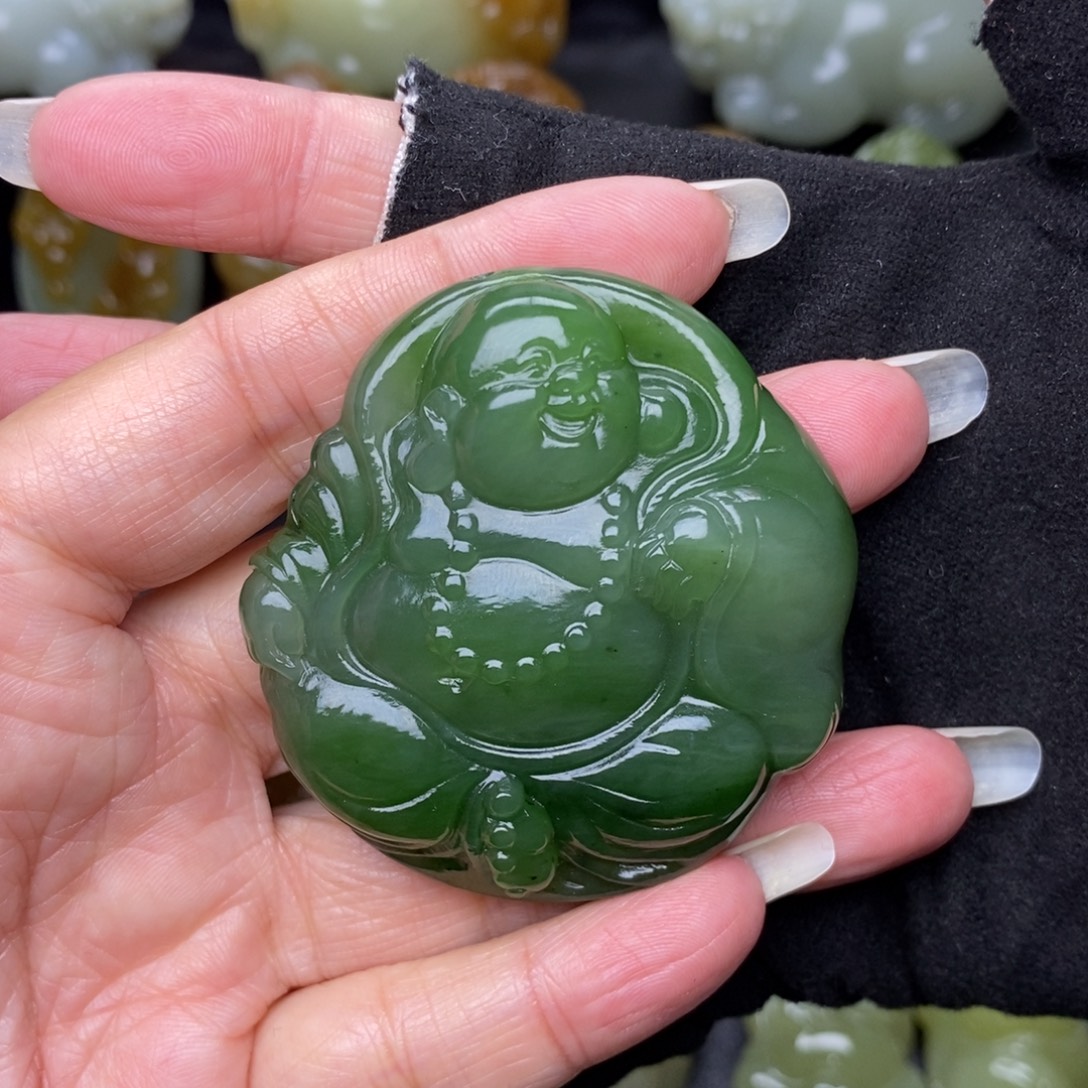 和田玉（碧玉）未镶嵌颈饰