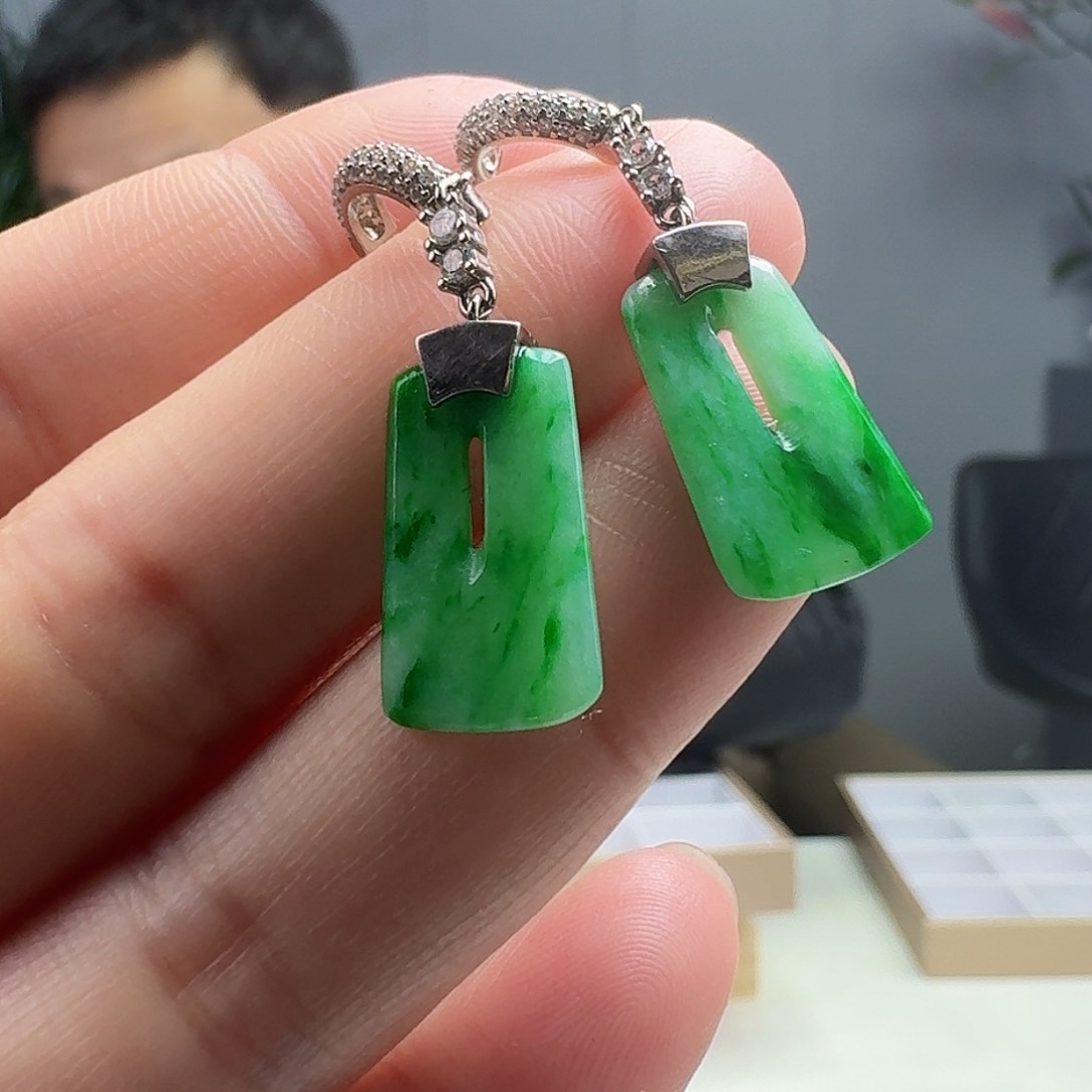 翡翠耳饰银S925镶嵌天然