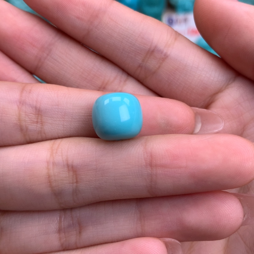 【闪购商品】绿松石老型未镶嵌全****?