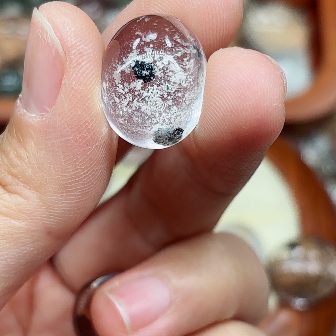 未镶嵌颈饰水晶水晶