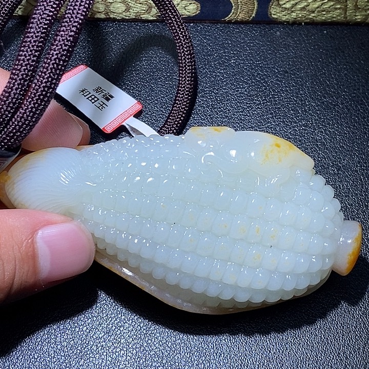 安***.和田玉未镶嵌颈饰CC