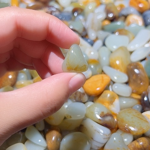 和田玉（糖玉）未镶嵌颈饰6.5克