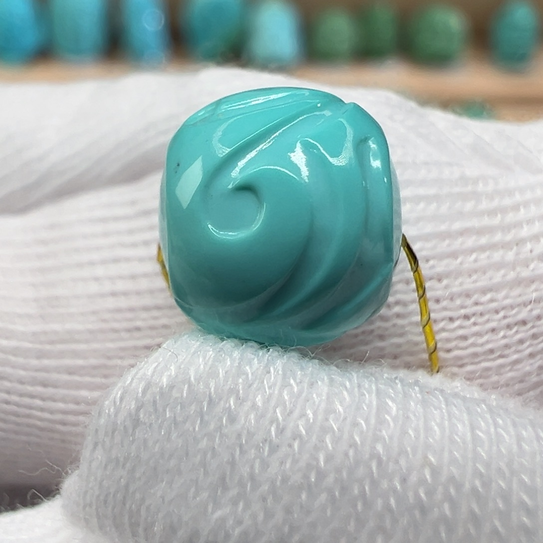 绿松石配饰未镶嵌