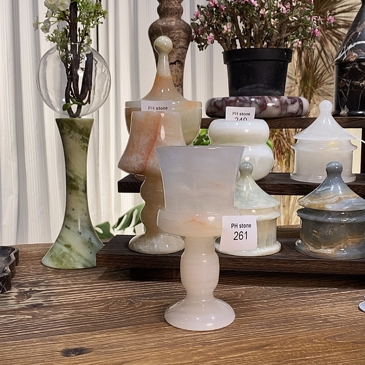 黄***壮石材261白冰复古烛台