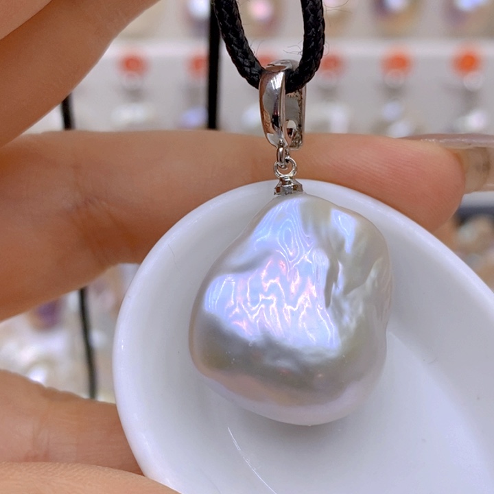 未镶嵌淡水珍珠吊坠(赠链)