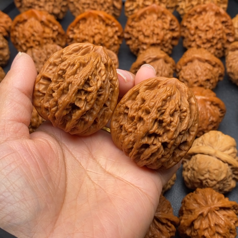 【闪购商品】文玩核桃把件虎头41