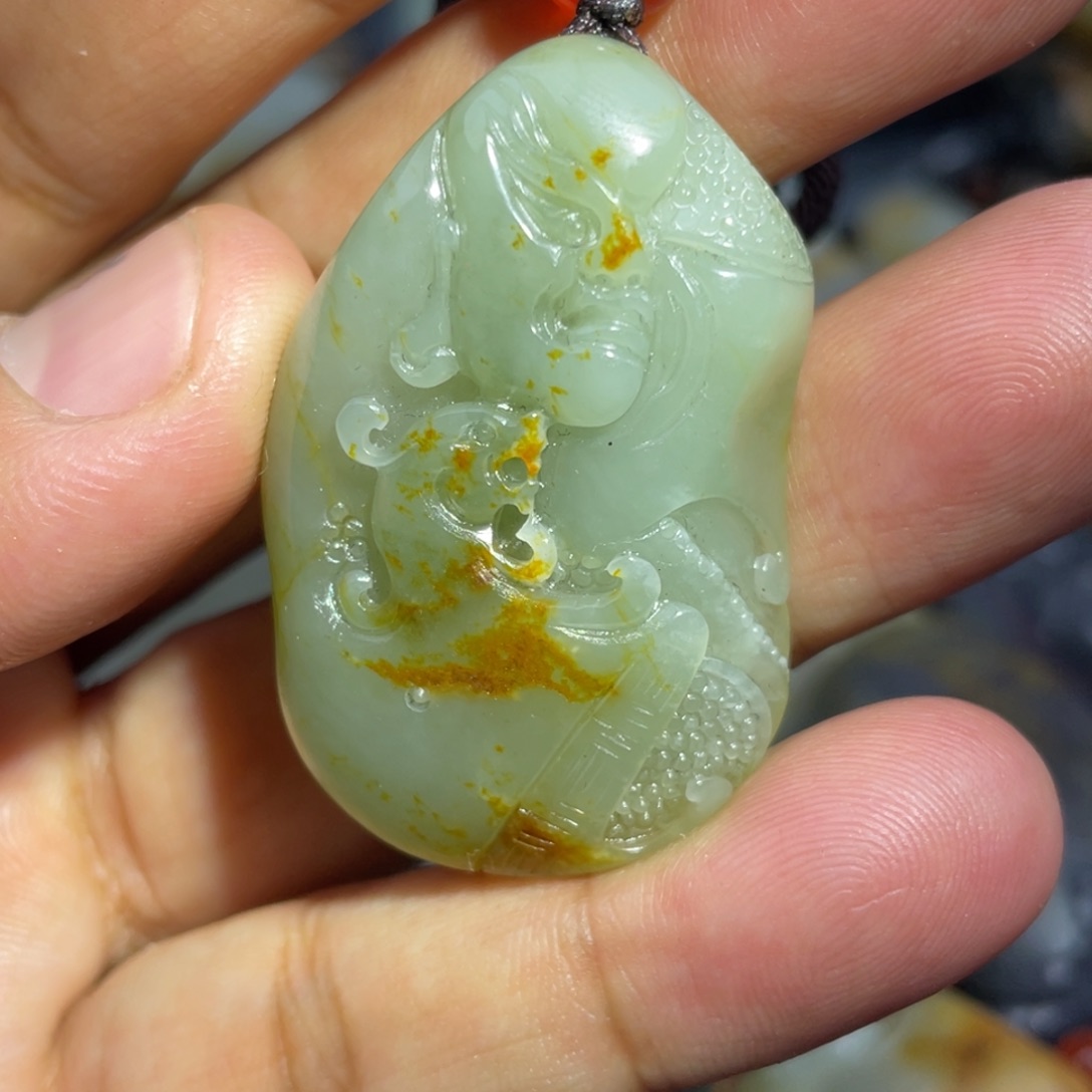 和田玉颈饰未镶嵌