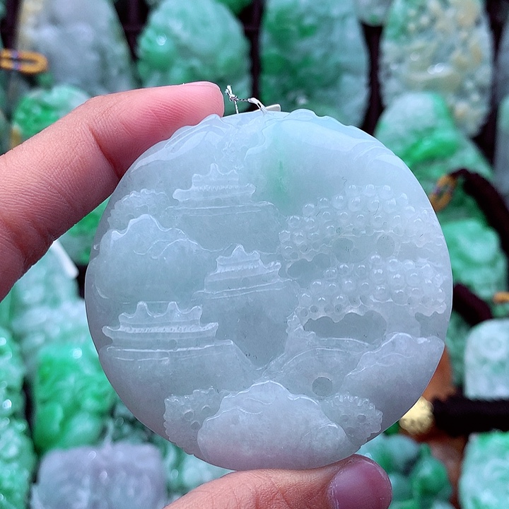 翡翠吊坠(不含链)未镶嵌