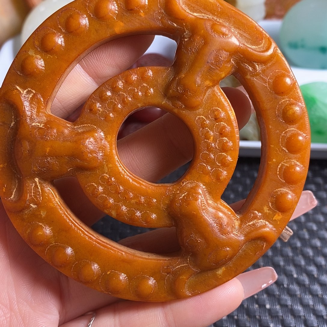 岫玉未镶嵌珠宝奇石