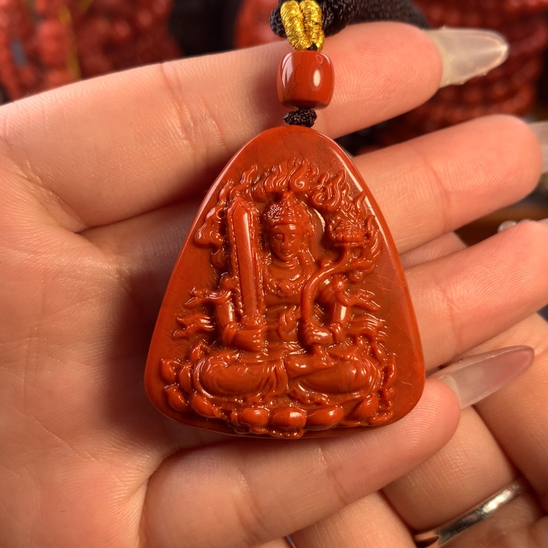 南红玛瑙配饰未镶嵌