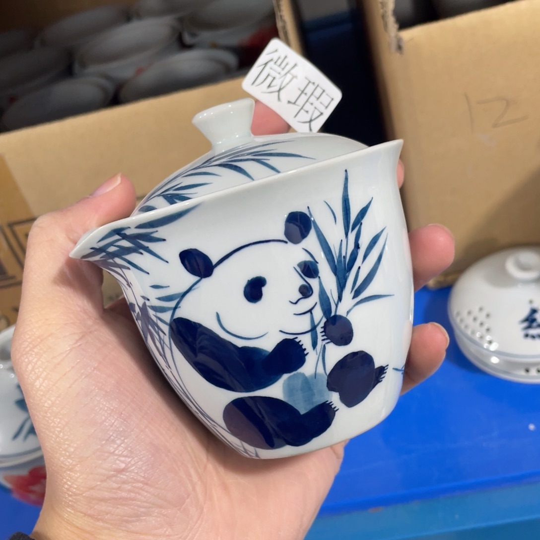 釉下手绘茶具微瑕