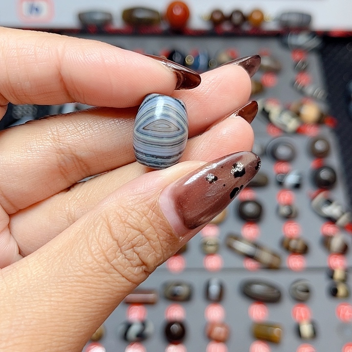 未镶嵌玛瑙/玉髓珠宝半成品德*斋