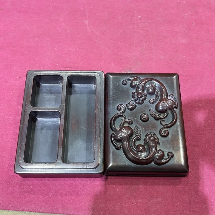 香榧木过年放漏了