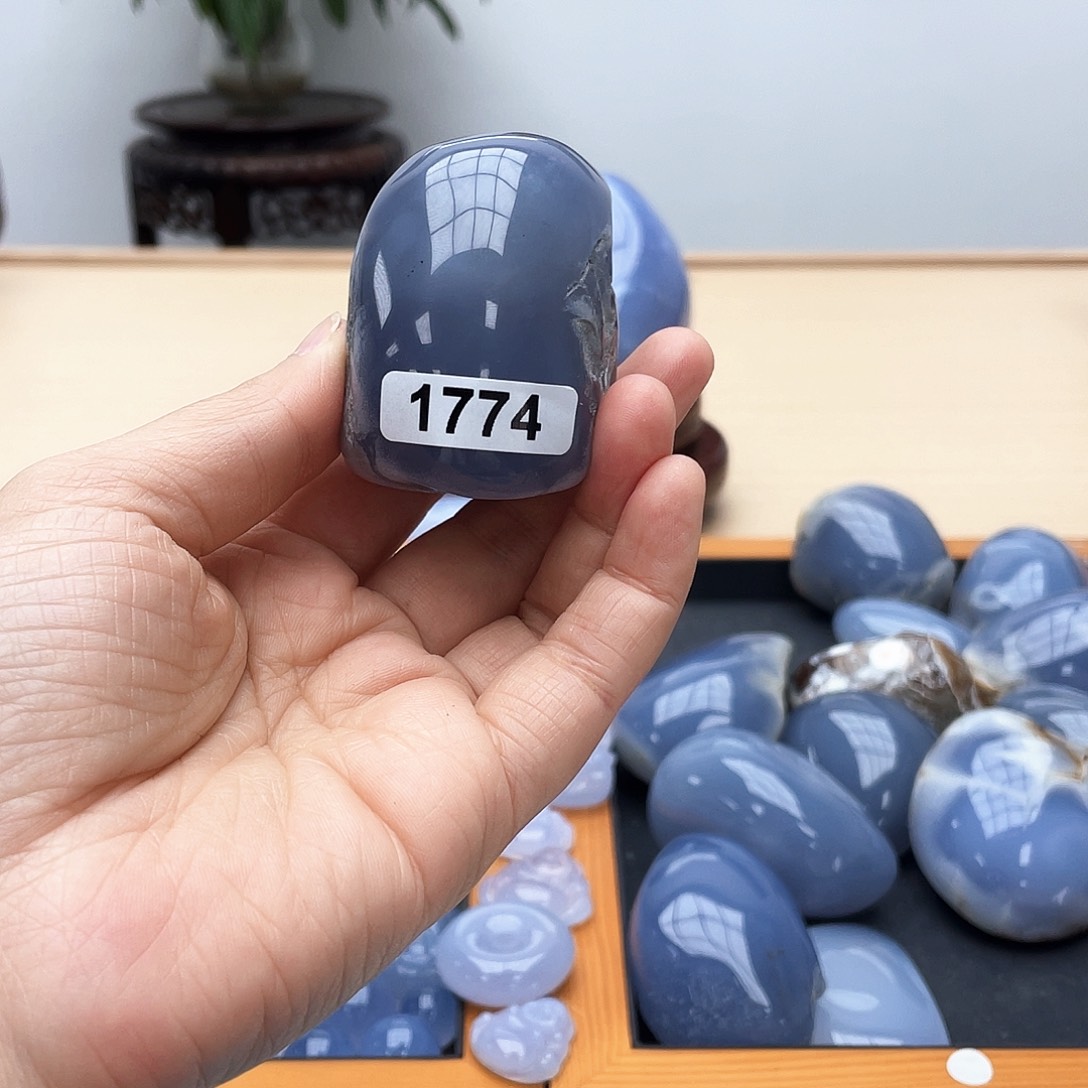 玛瑙/玉髓蓝玉髓未镶嵌