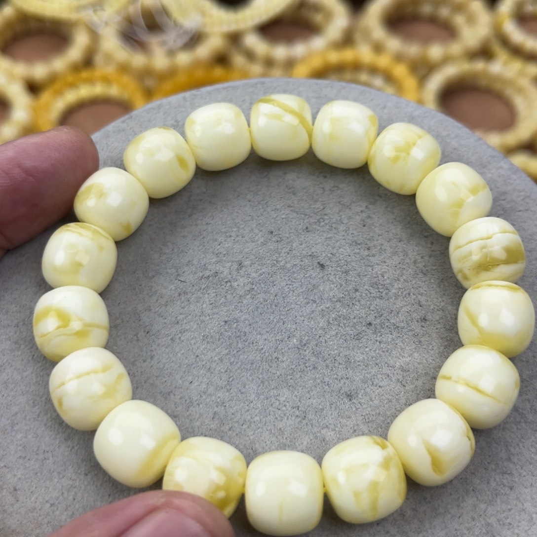 蜜蜡未镶嵌手串俄料同料白蜡金纹13*12.4腕口18+