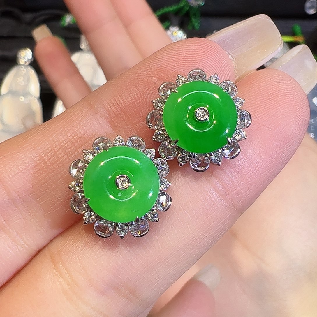 翡翠耳饰18K金镶嵌平安扣