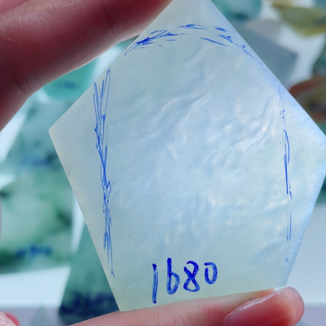 定制翡翠未镶嵌天然翡翠