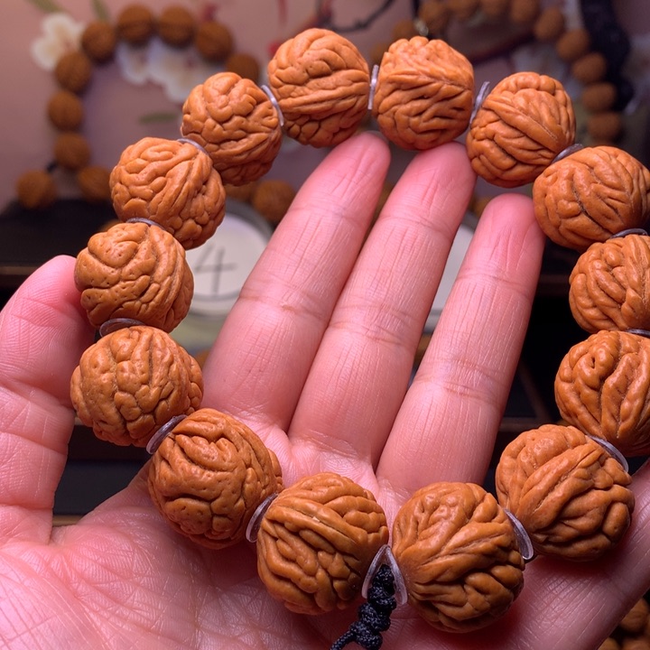 桃核手串龙纹桃核1