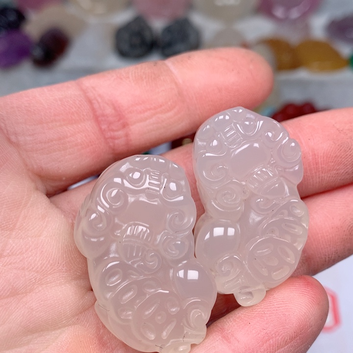 玛瑙/玉髓颈饰未镶嵌静*