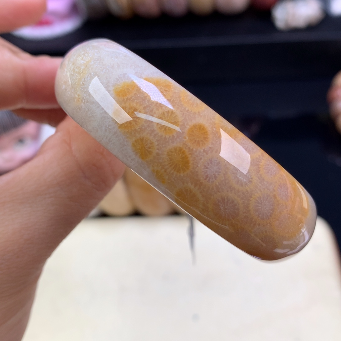 硅化珊瑚（珊瑚玉）未镶嵌颈饰五折果冻立体花51.7圈（53号）