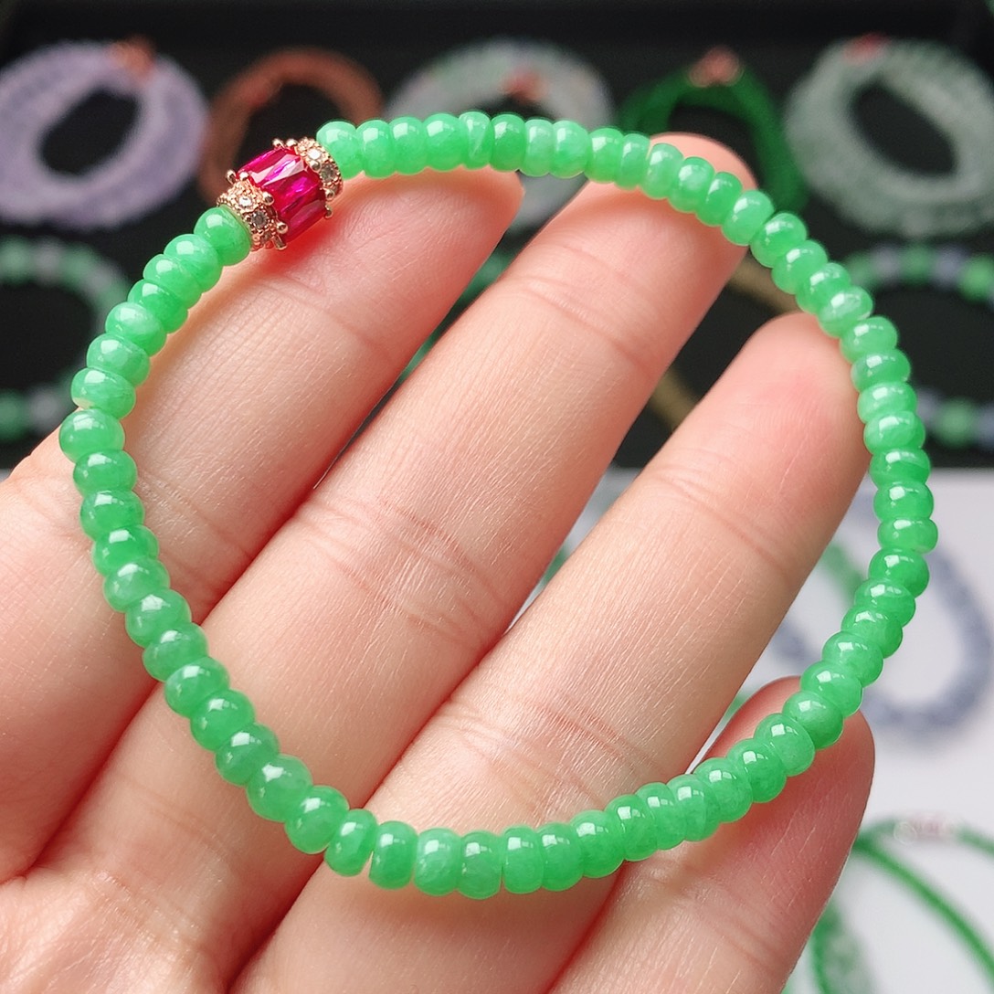 翡翠未镶嵌手链翡翠