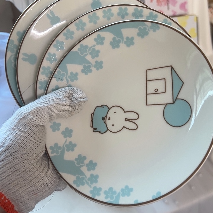微瑕可爱满20包邮