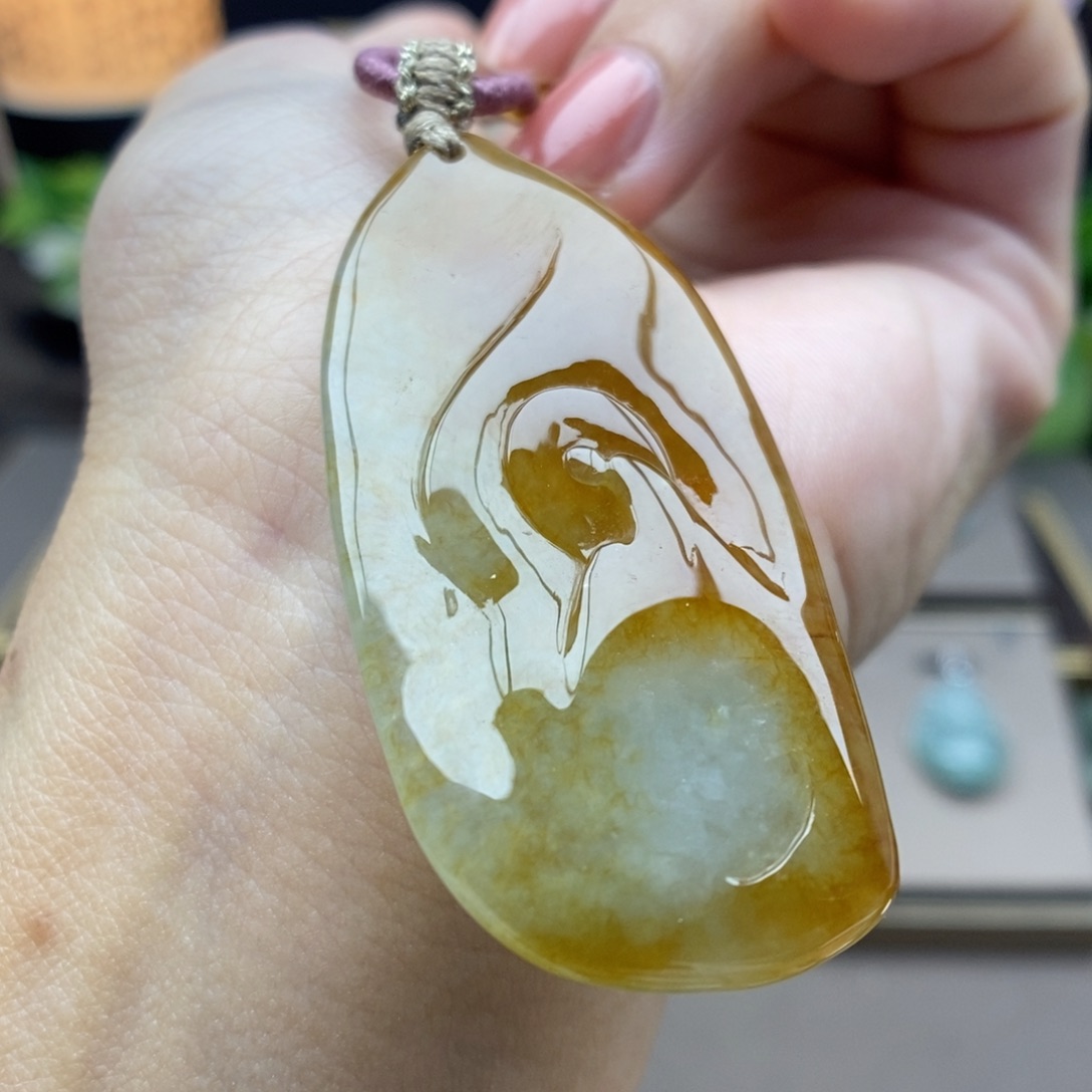 翡翠未镶嵌颈饰吊坠104