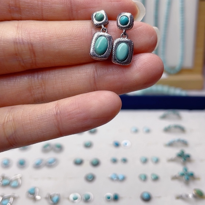 绿松石银S925镶嵌颈饰