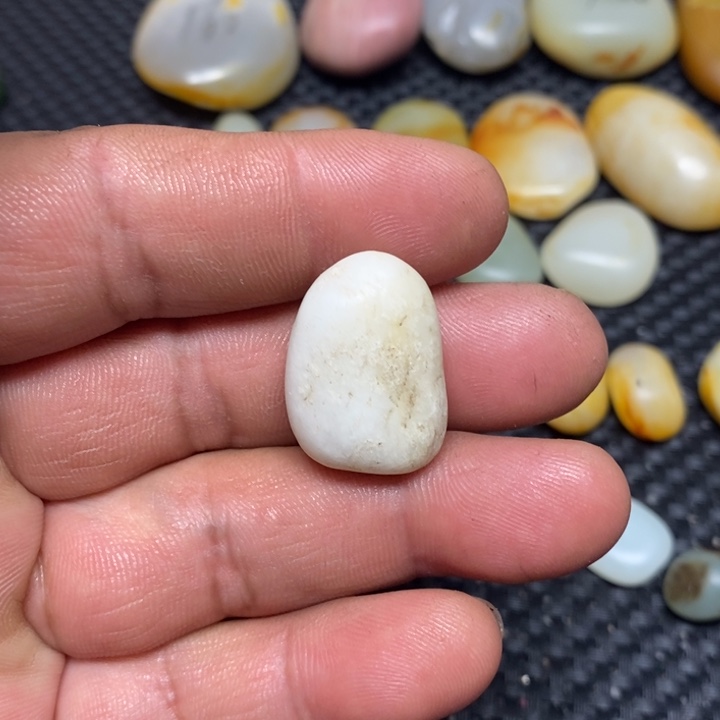 和田玉（白玉）珠宝奇石未镶嵌