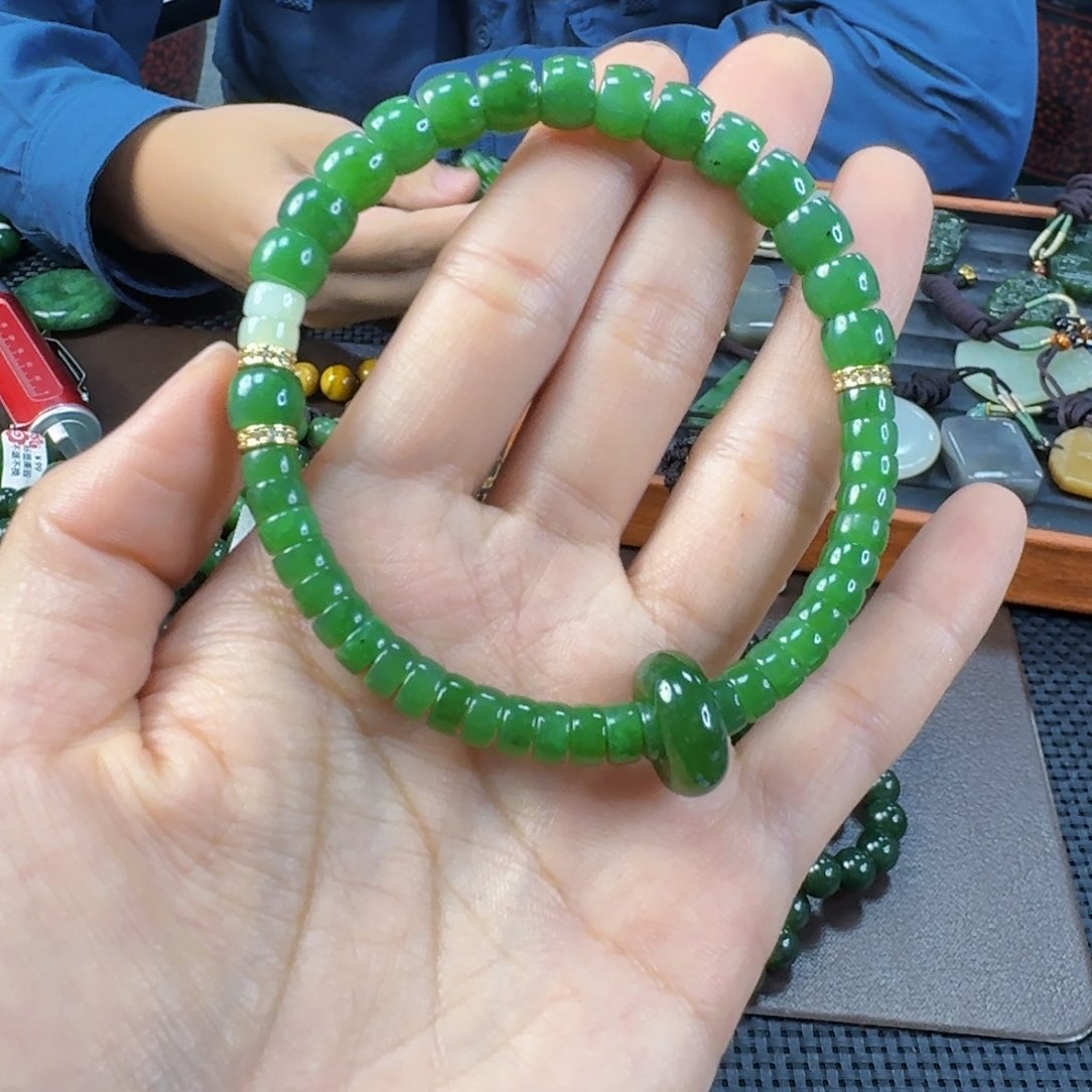 未镶嵌手链和田玉（碧玉）
