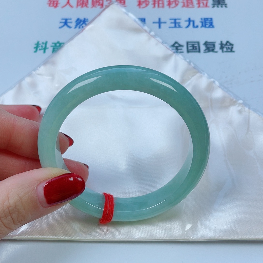 翡翠未镶嵌手镯圈口58.8宽12.6厚8.8