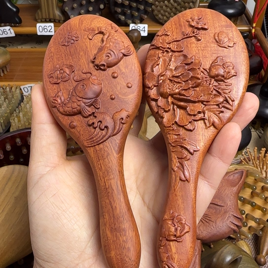 红檀香气垫梳两个