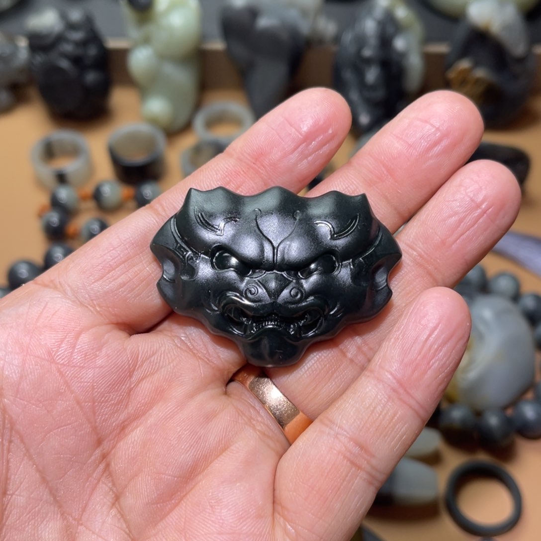 和田玉挂件未镶嵌