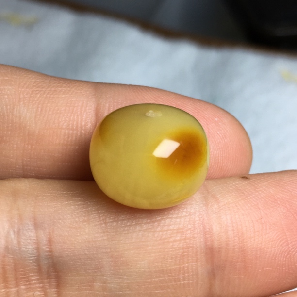 微瑕蜜蜡扣子墩子老型珠 约15.3×11.6mm原石手作天然原矿保真