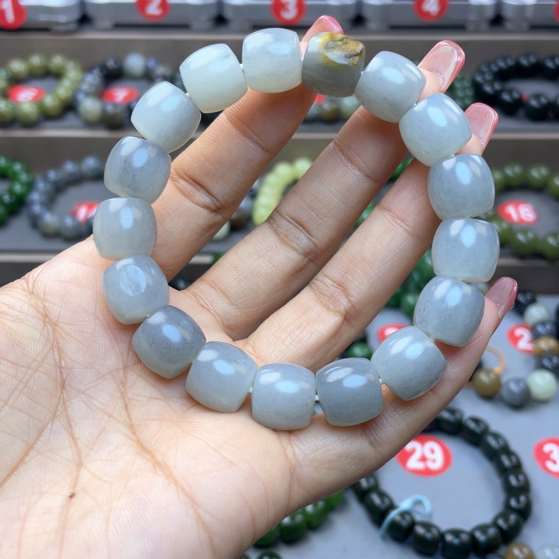 和田玉手链未镶嵌