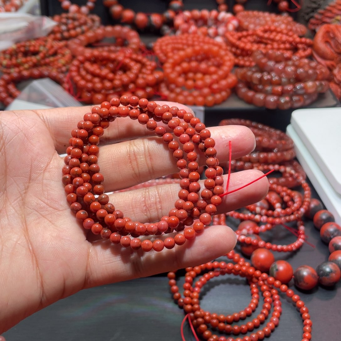 南红玛瑙手链未镶嵌