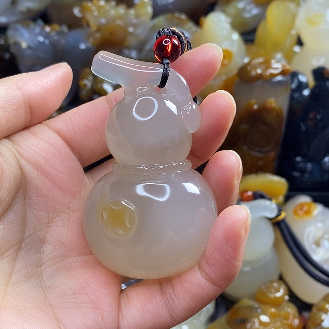 玛瑙/玉髓未镶嵌小手把件