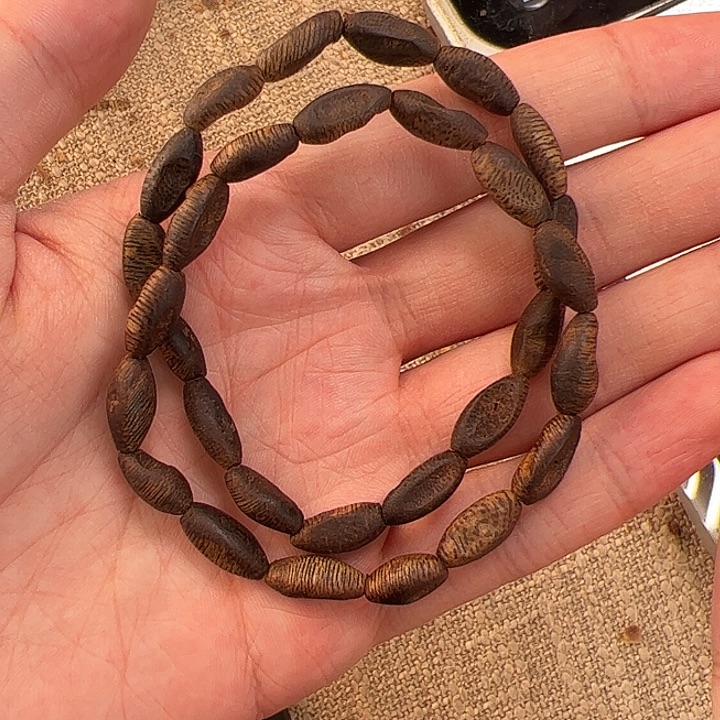 沉香手串沉浮06瘤疤单圈R022多样性发一