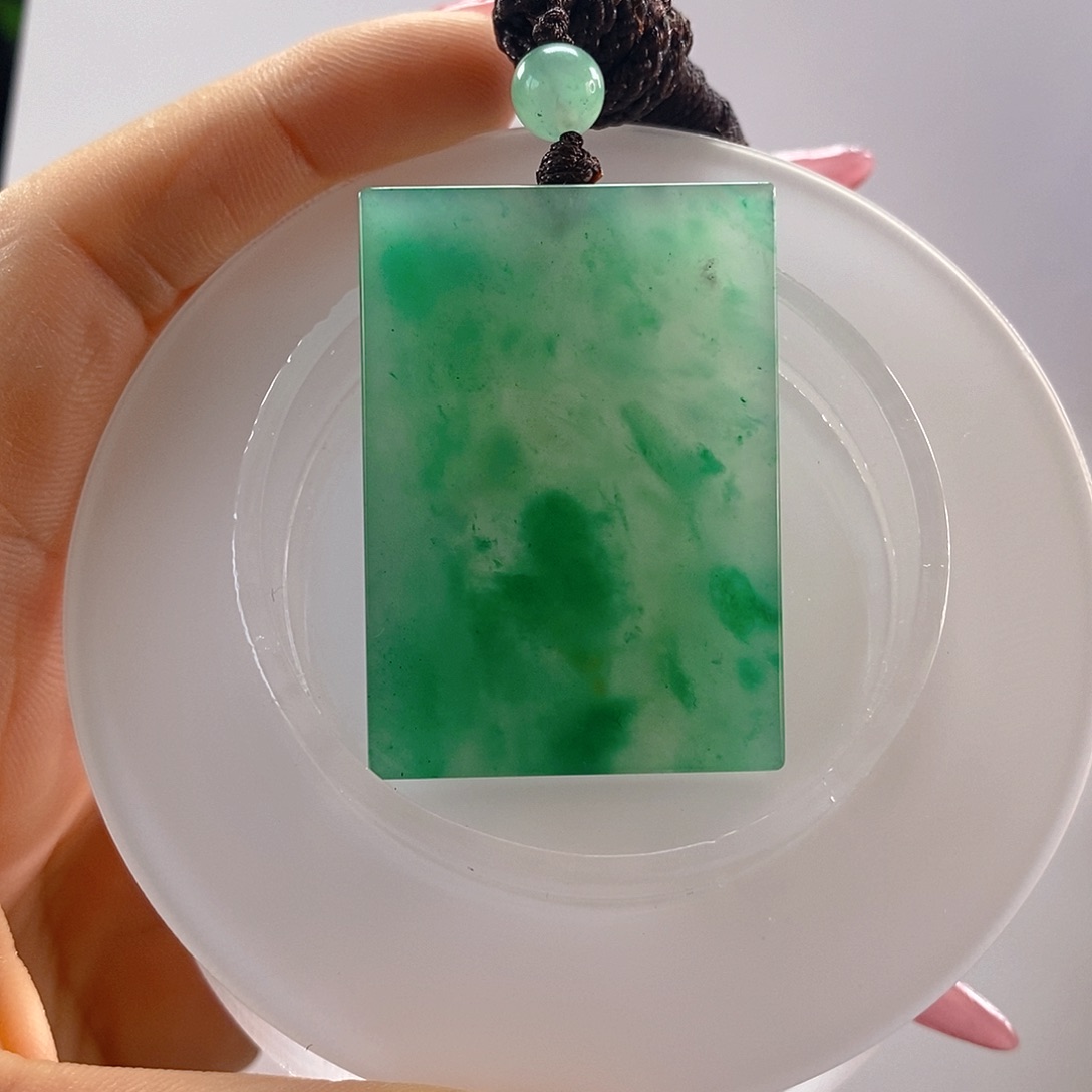 石英质玉颈饰未镶嵌