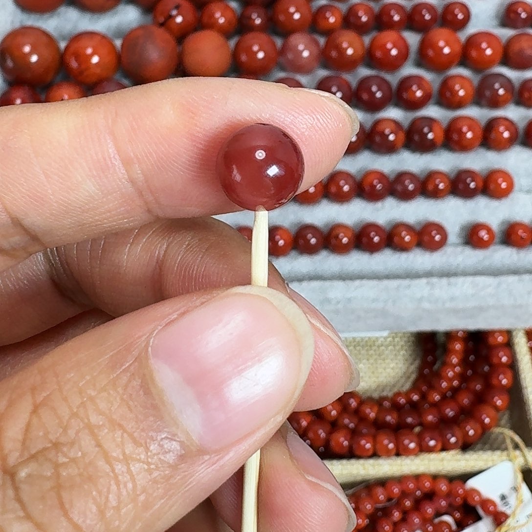 南红玛瑙未镶嵌项链