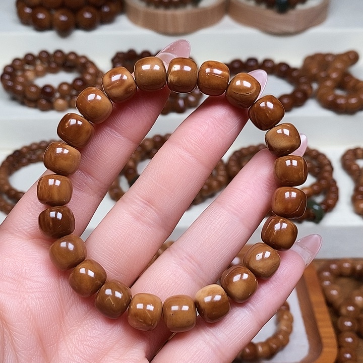 库克手串特价款卡9✖️10带有正常的粽眼粽线不退不换