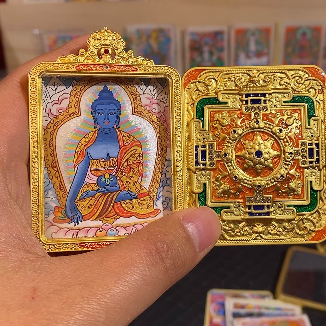随***～吊坠纯手绘唐卡药师