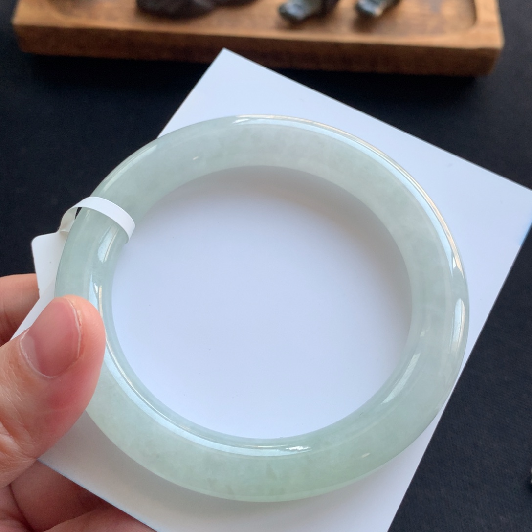 翡翠未镶嵌手镯11号59圆