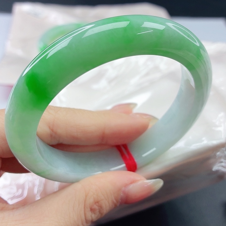 未镶嵌手镯翡翠，867